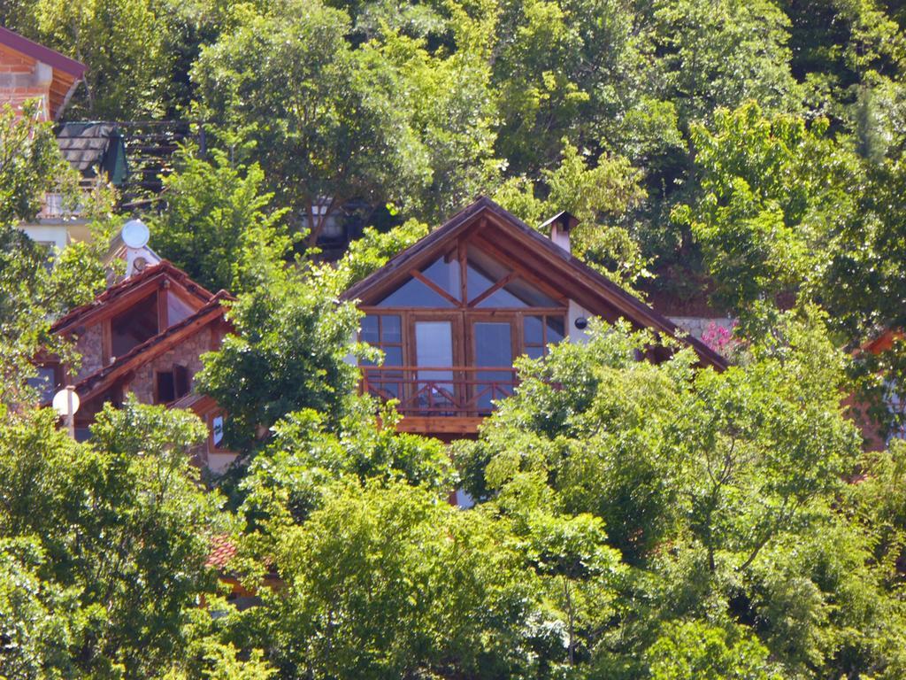 Robinson Sunset Guest House Lagadin Exteriör bild